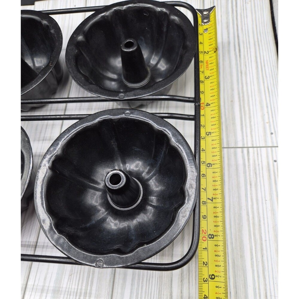 Norpro Mini Fluted Cake Pan Non-Stick 6 Linking Pans Bakeware Mold Round - Picture 7 of 9